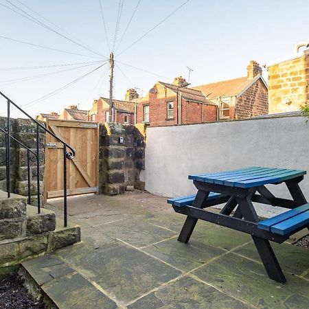 Stunning 5 Bedroom 5 En-Suite Victorian House In Harrogate Bagian luar foto