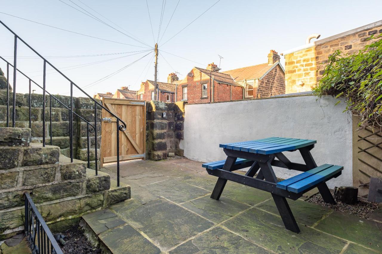 Stunning 5 Bedroom 5 En-Suite Victorian House In Harrogate Bagian luar foto